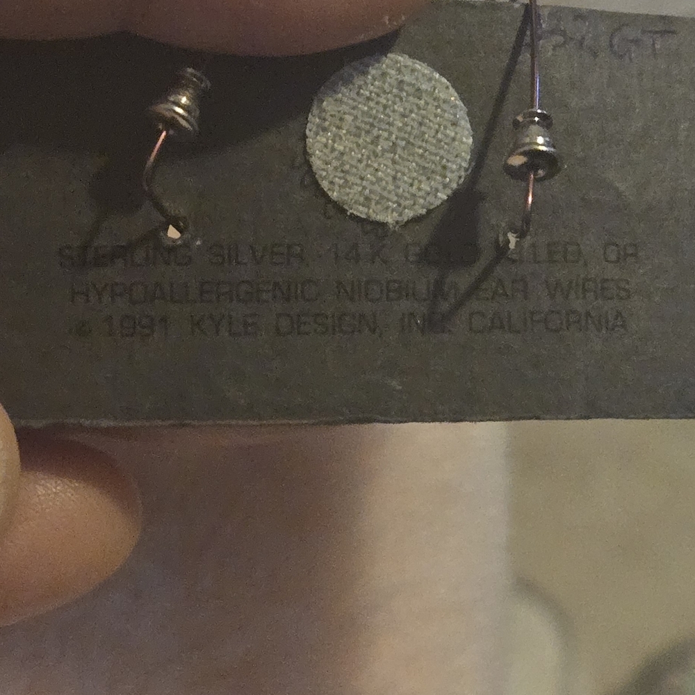Vintage KYLE Purple and Blue Geometric Earrings - Picture 2 of 5